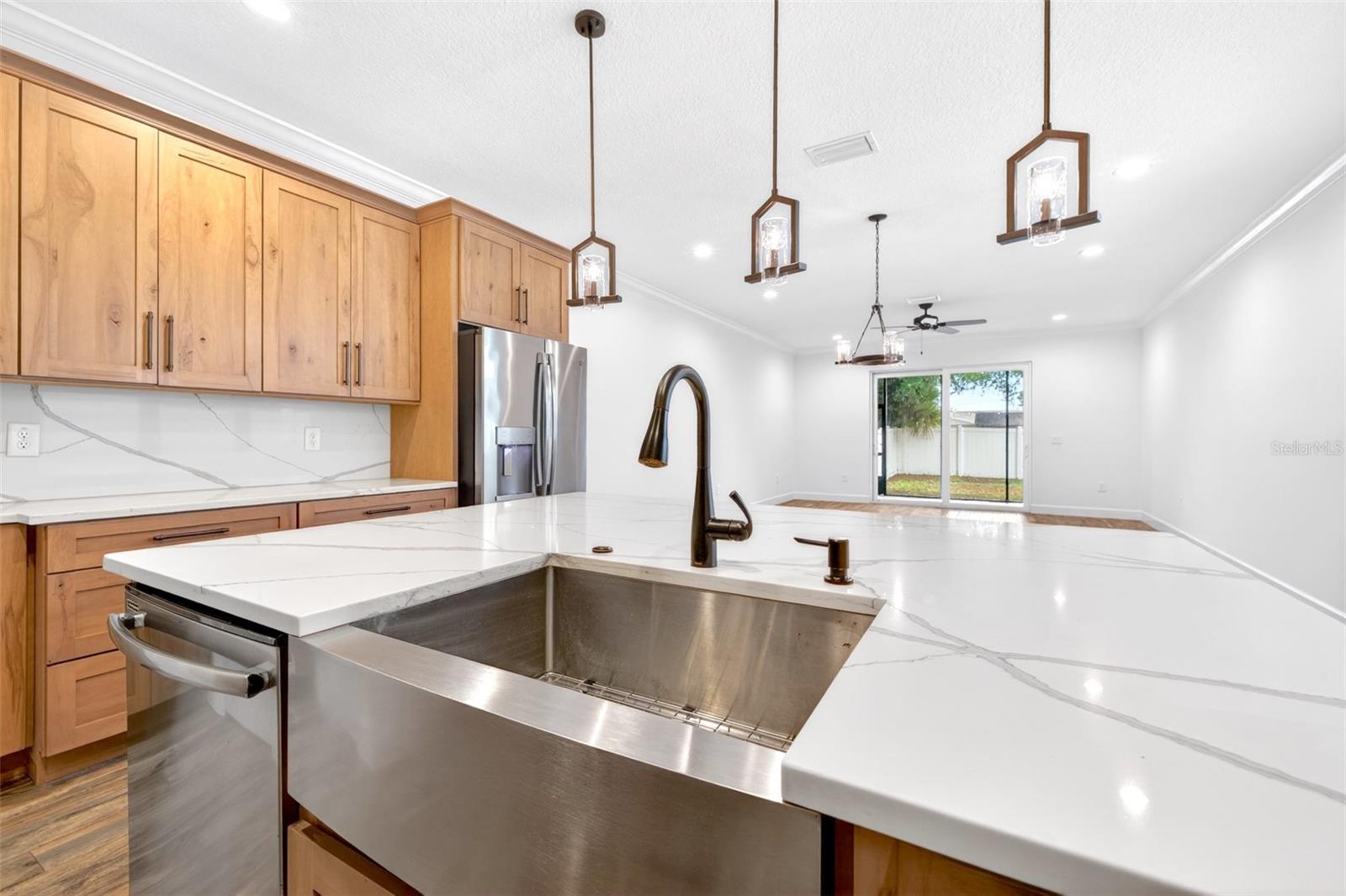 Image 6 of 32 For 4413 Gray Street 2