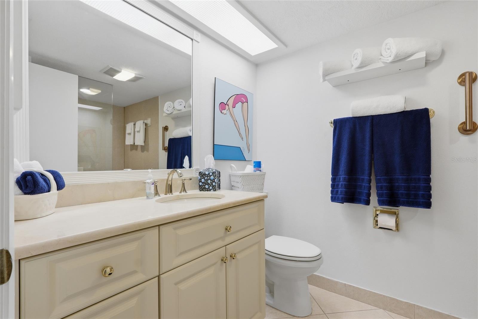 Image 18 of 52 For 29130 Bay Hollow Drive 3313