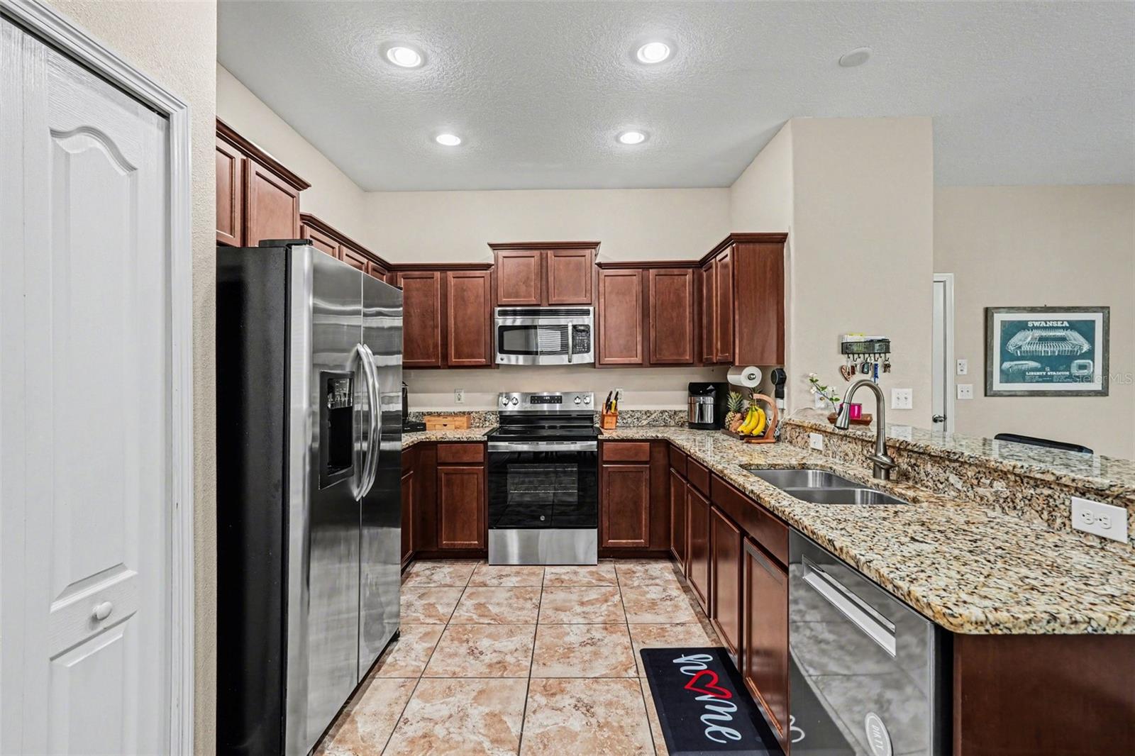 Listing photo id 11 for 20542 Grand Vista Lane