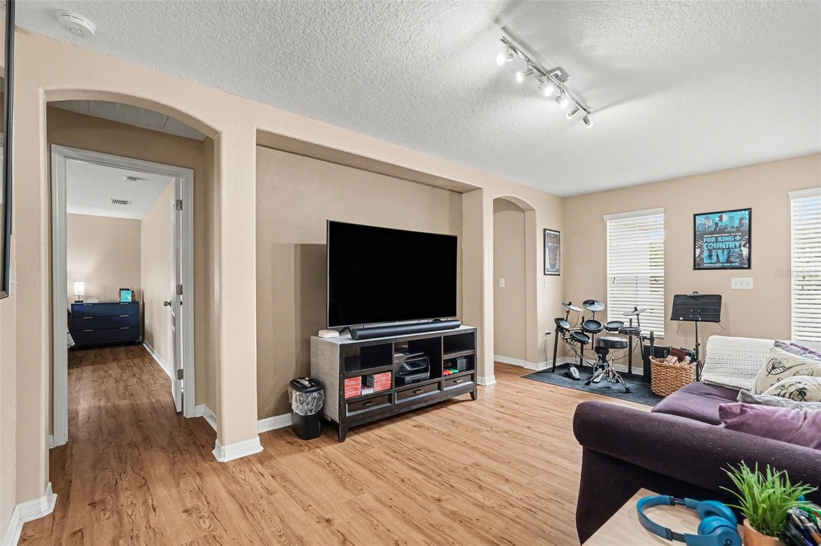 Listing photo id 16 for 20542 Grand Vista Lane