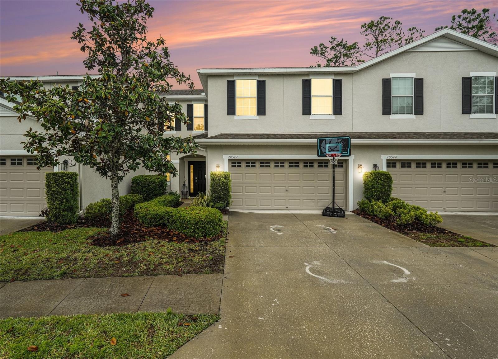 Listing photo id 0 for 20542 Grand Vista Lane