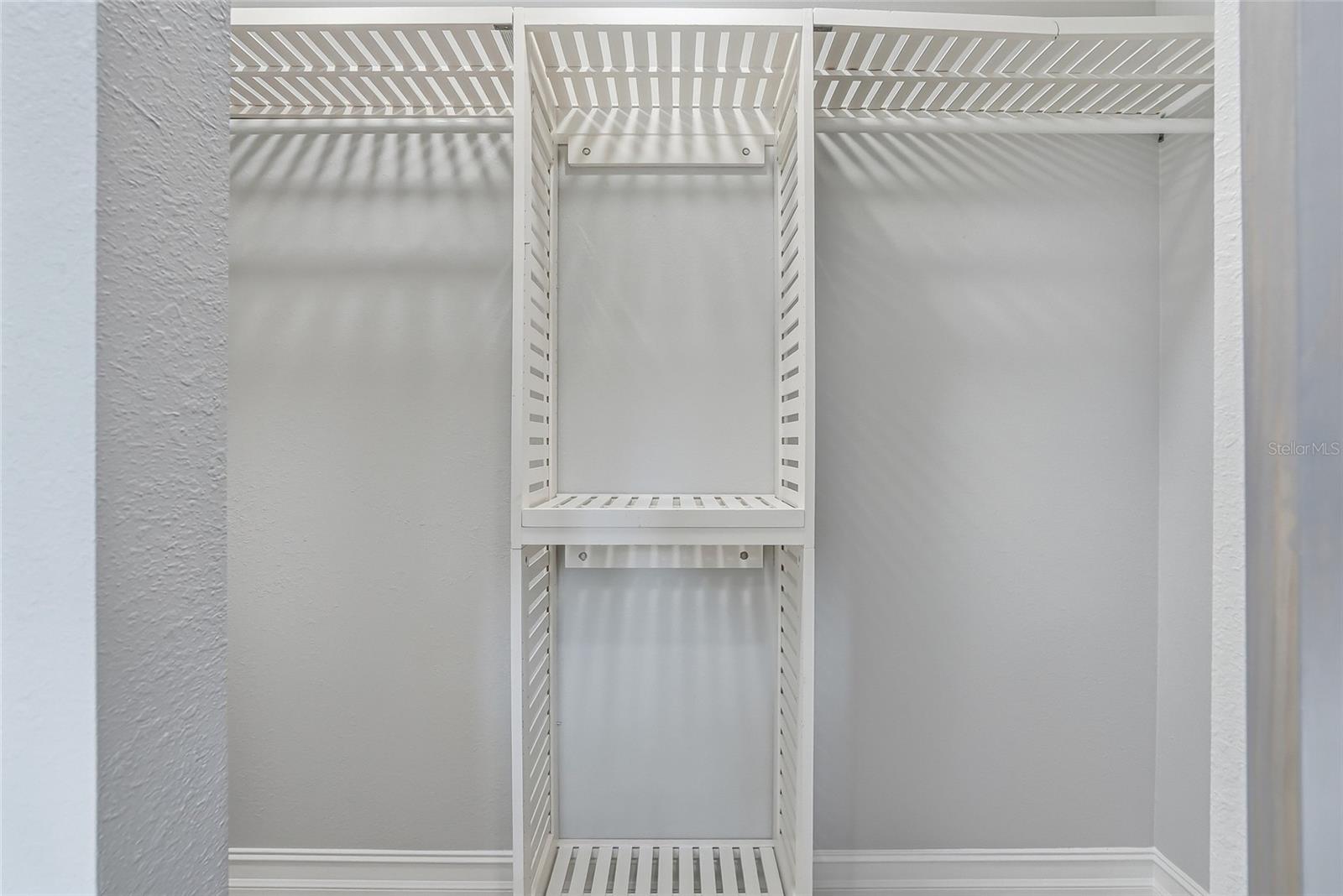 Image 29 of 36 For 130 Woodlake Wynde  130