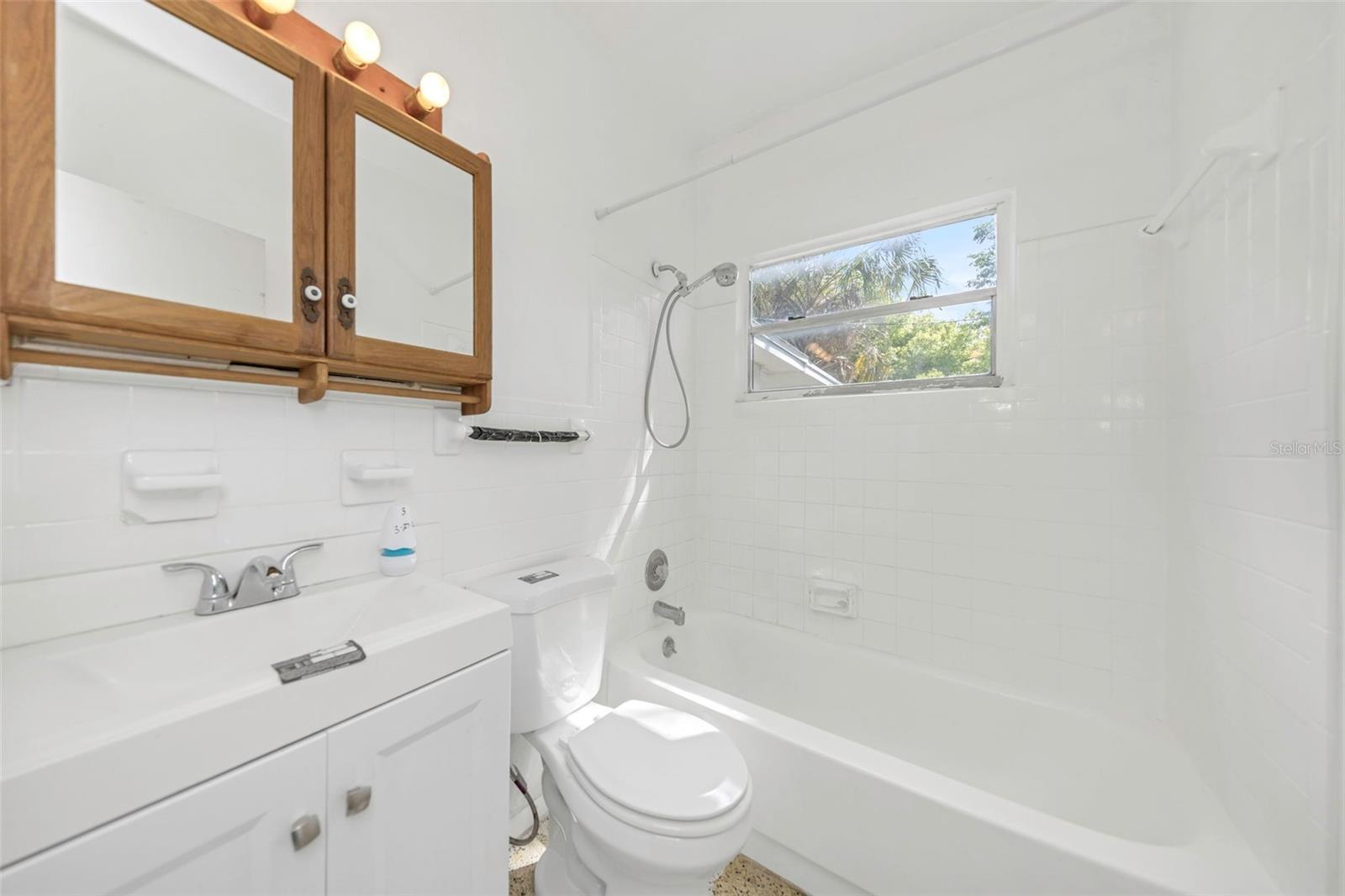 Image 14 of 17 For 4118 Flamingo Drive