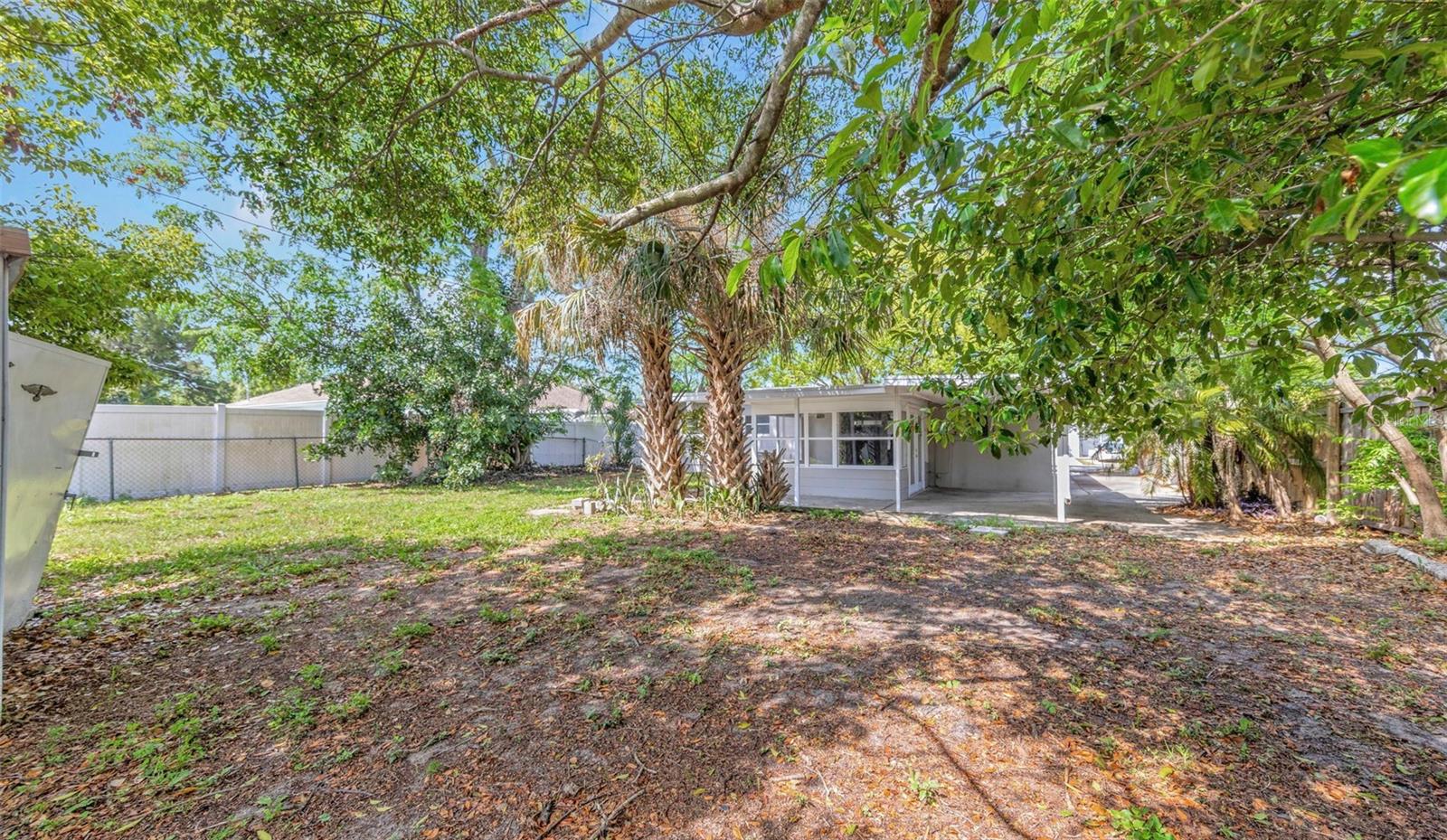 Image 4 of 17 For 4118 Flamingo Drive