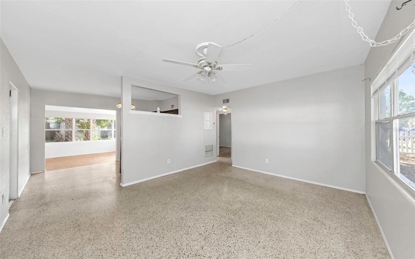 Image 6 of 17 For 4118 Flamingo Drive