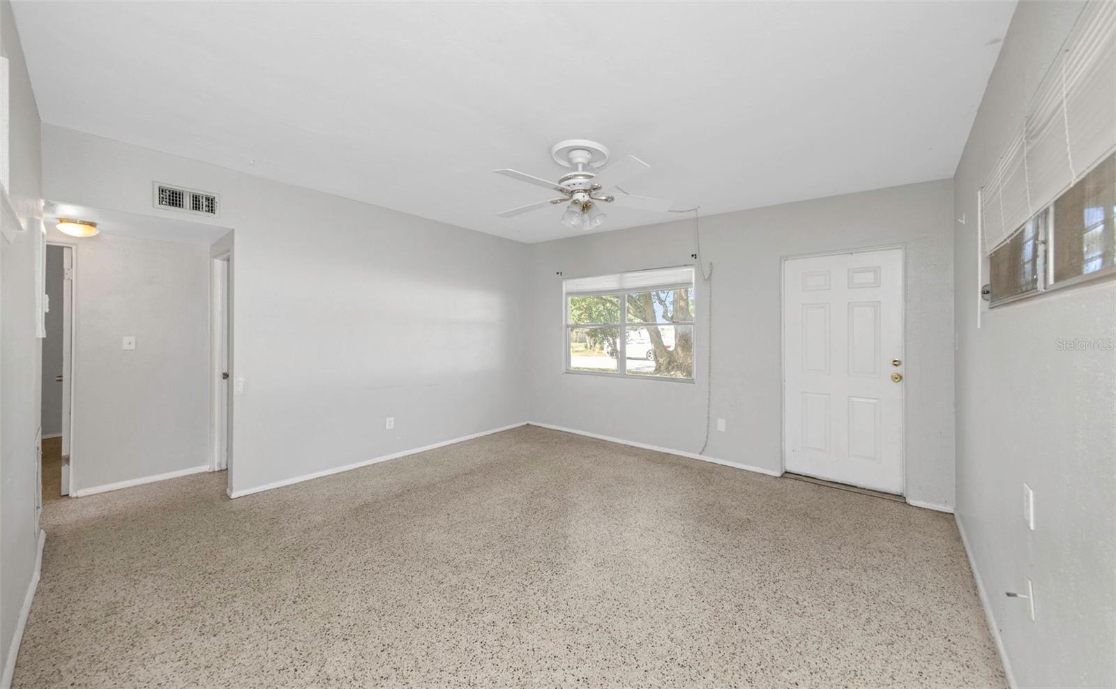 Image 7 of 17 For 4118 Flamingo Drive