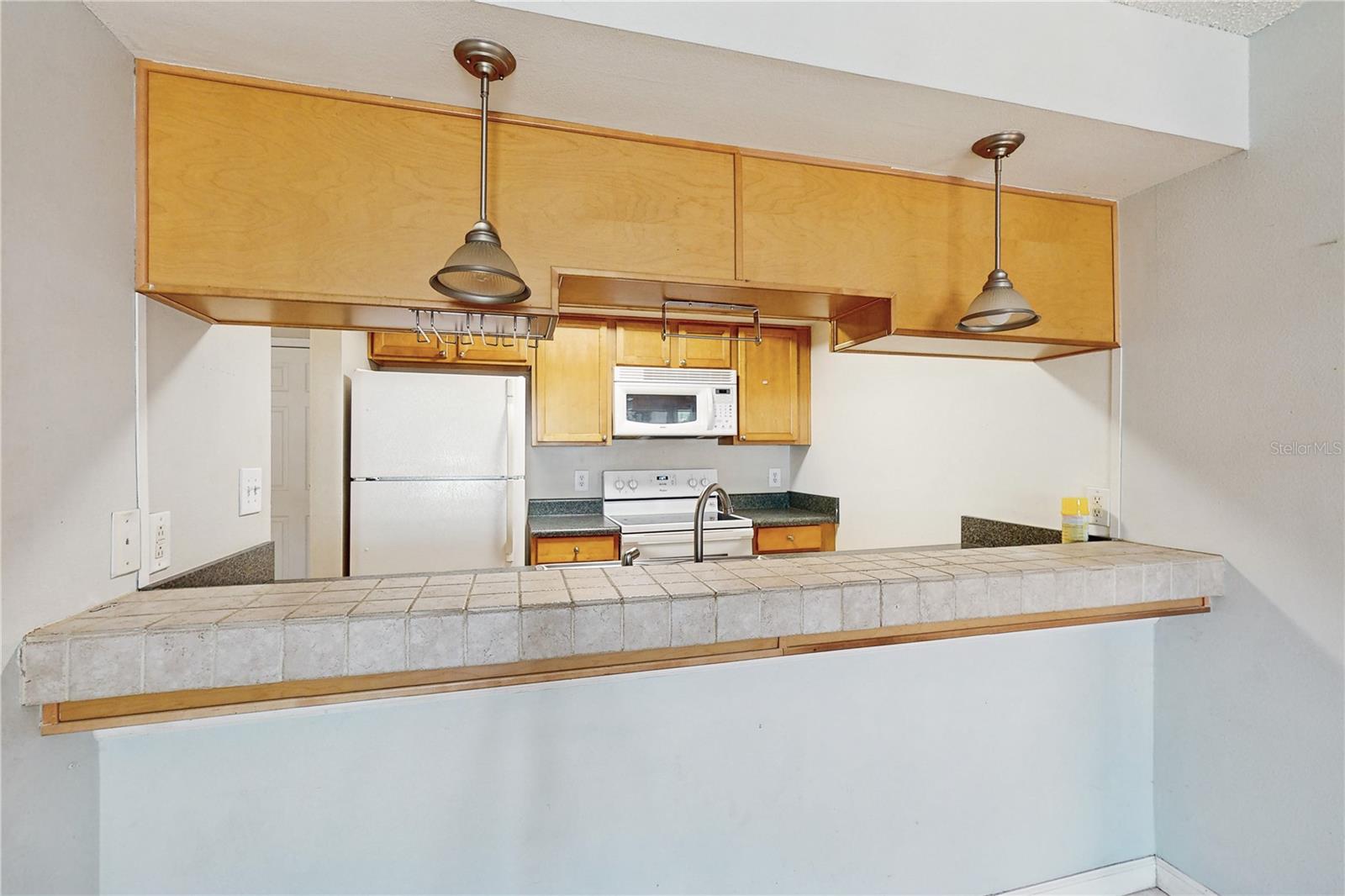 Image 10 of 24 For 117 Mercury Avenue 117