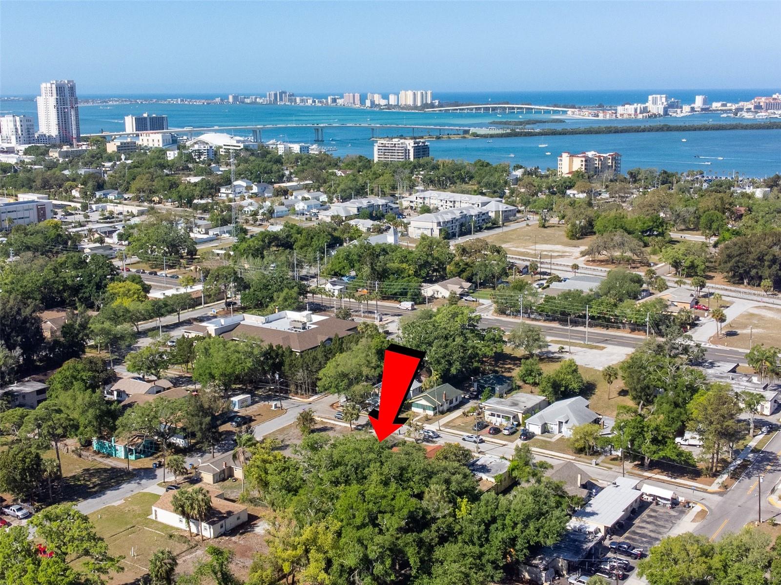 Image 18 of 18 For 903 Vine Avenue