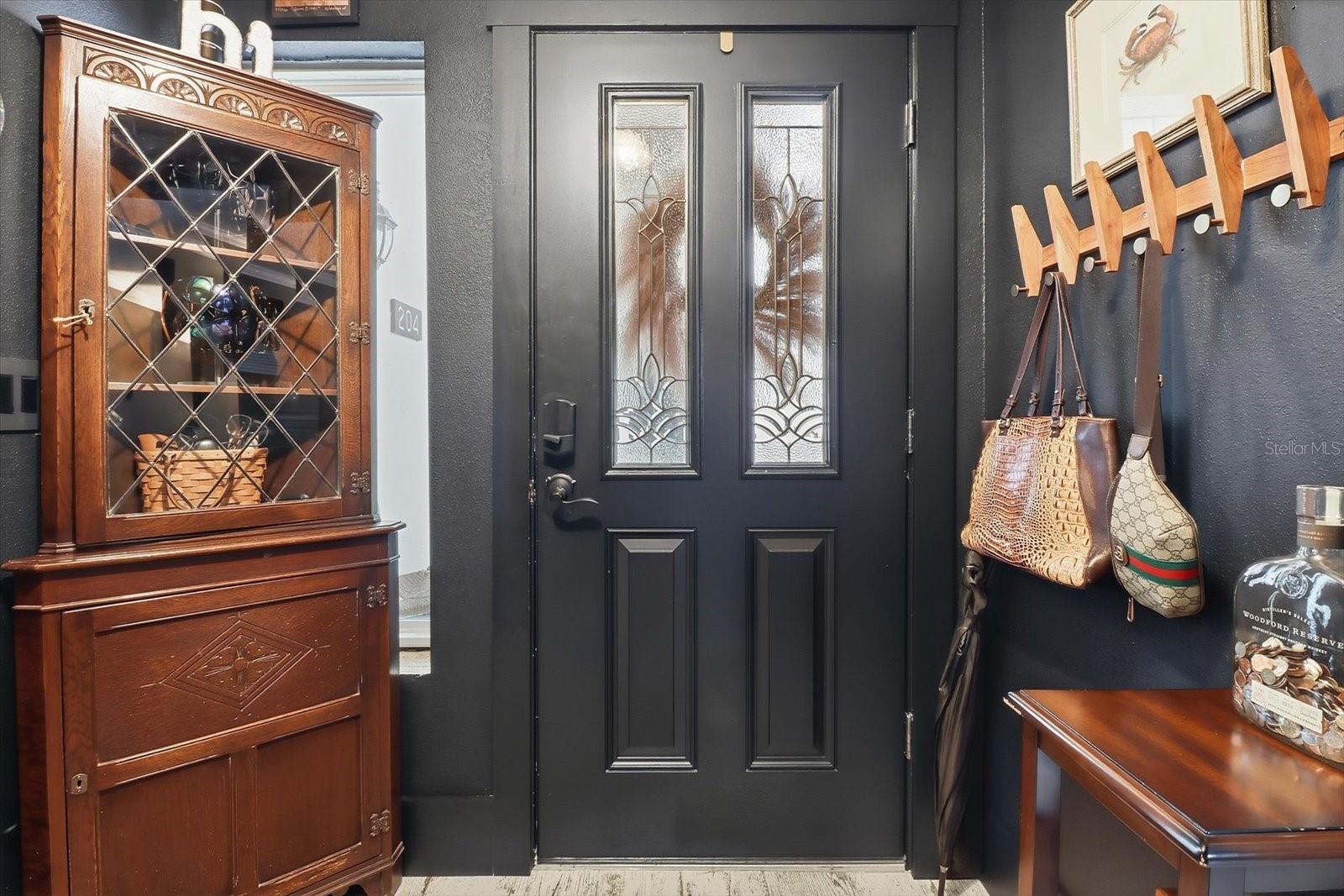 Listing photo id 2 for 1637 Paradise Circle 204