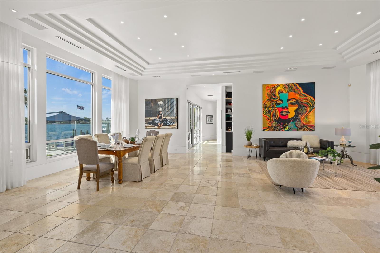 Image 17 of 90 For 360 26th Avenue Se