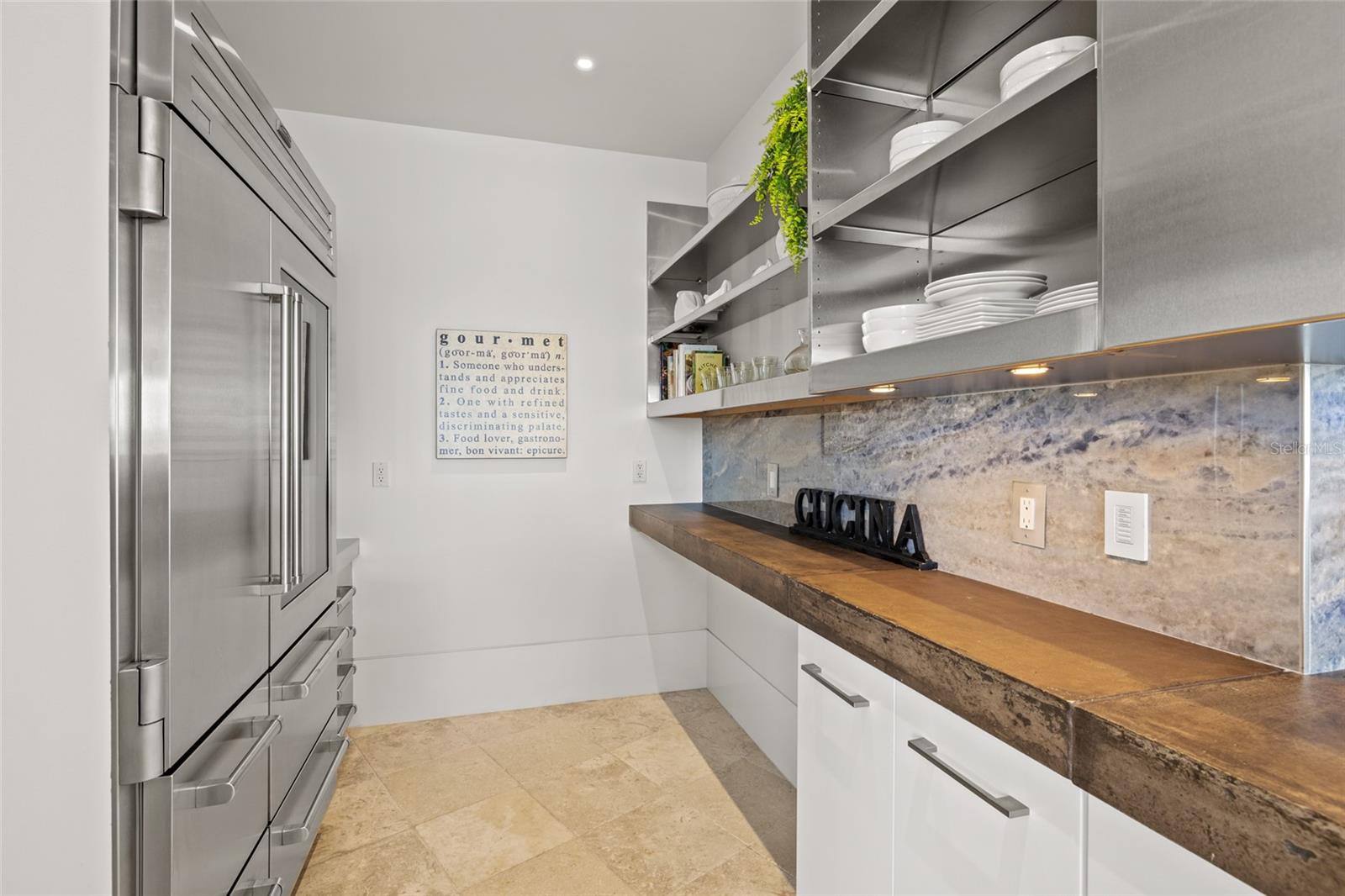 Image 22 of 90 For 360 26th Avenue Se