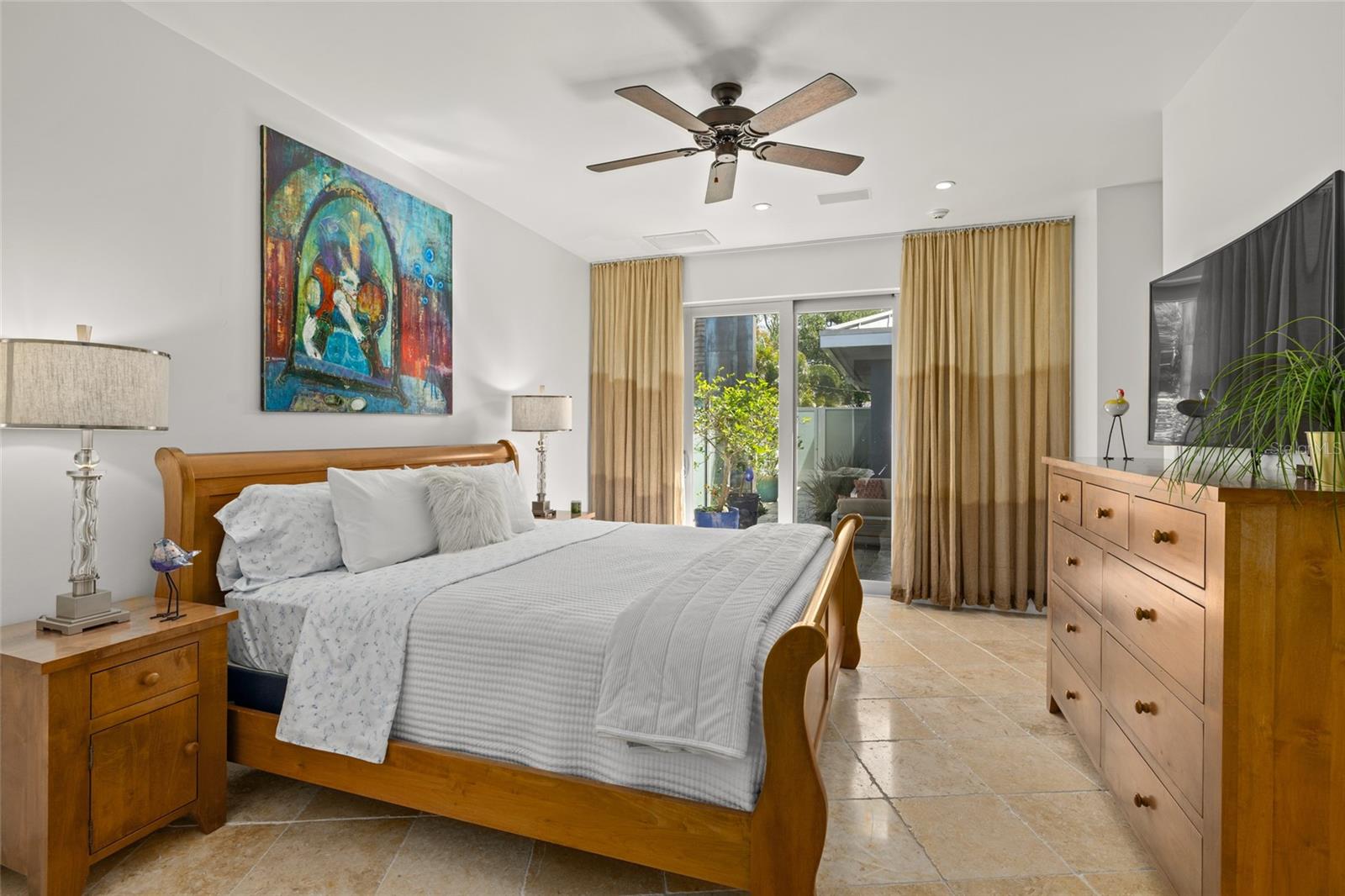 Image 39 of 90 For 360 26th Avenue Se