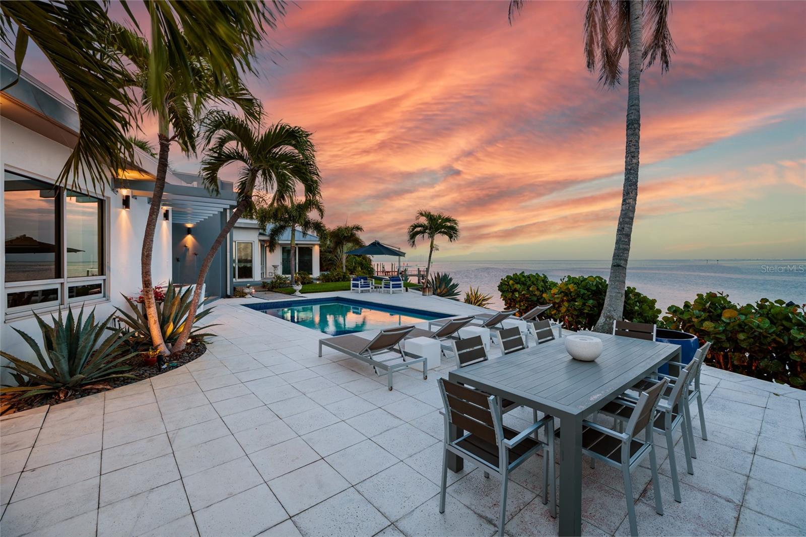 Image 57 of 90 For 360 26th Avenue Se