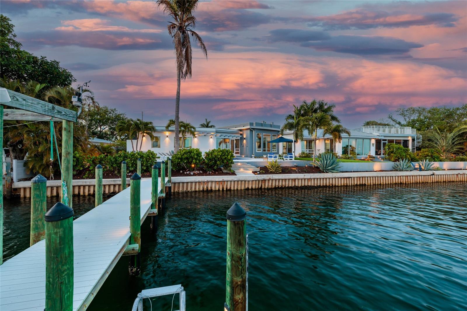 Image 66 of 90 For 360 26th Avenue Se