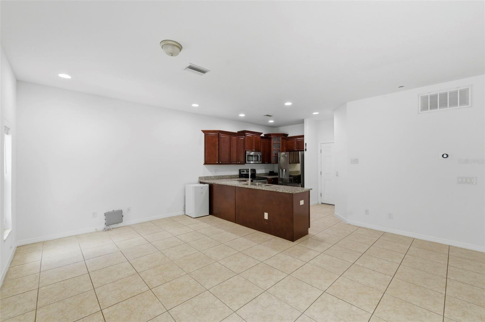 Image 16 of 56 For 4118 Woodacre Lane