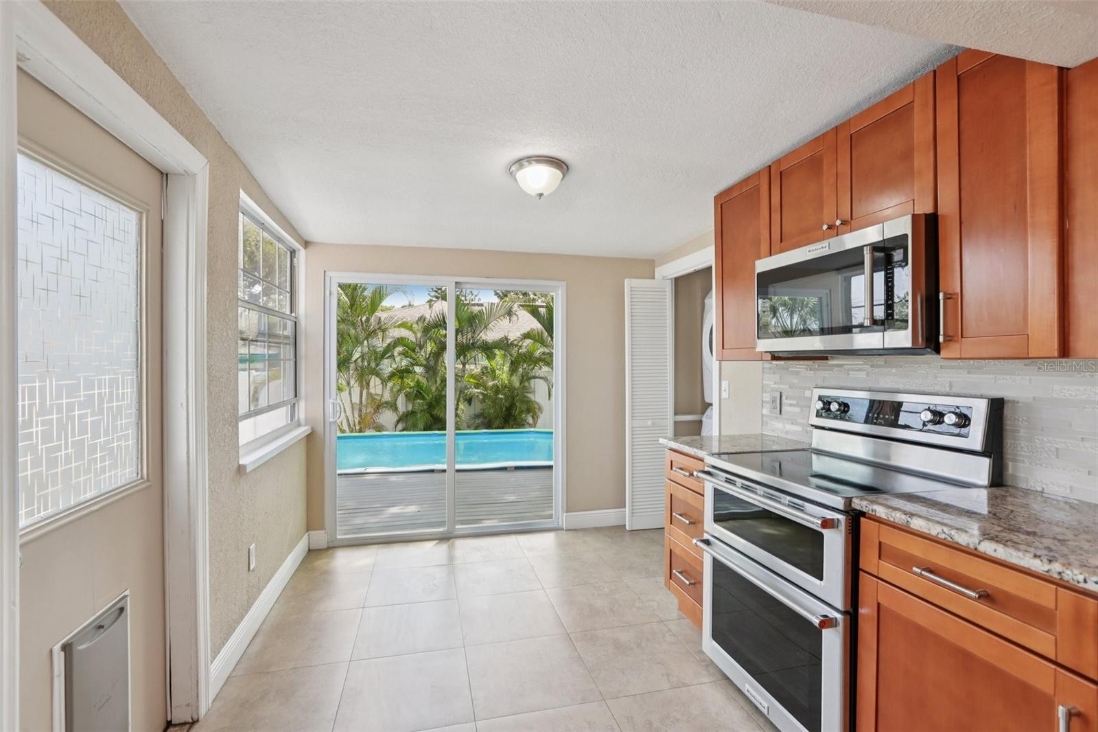 Image 13 of 35 For 2222 51st Street S