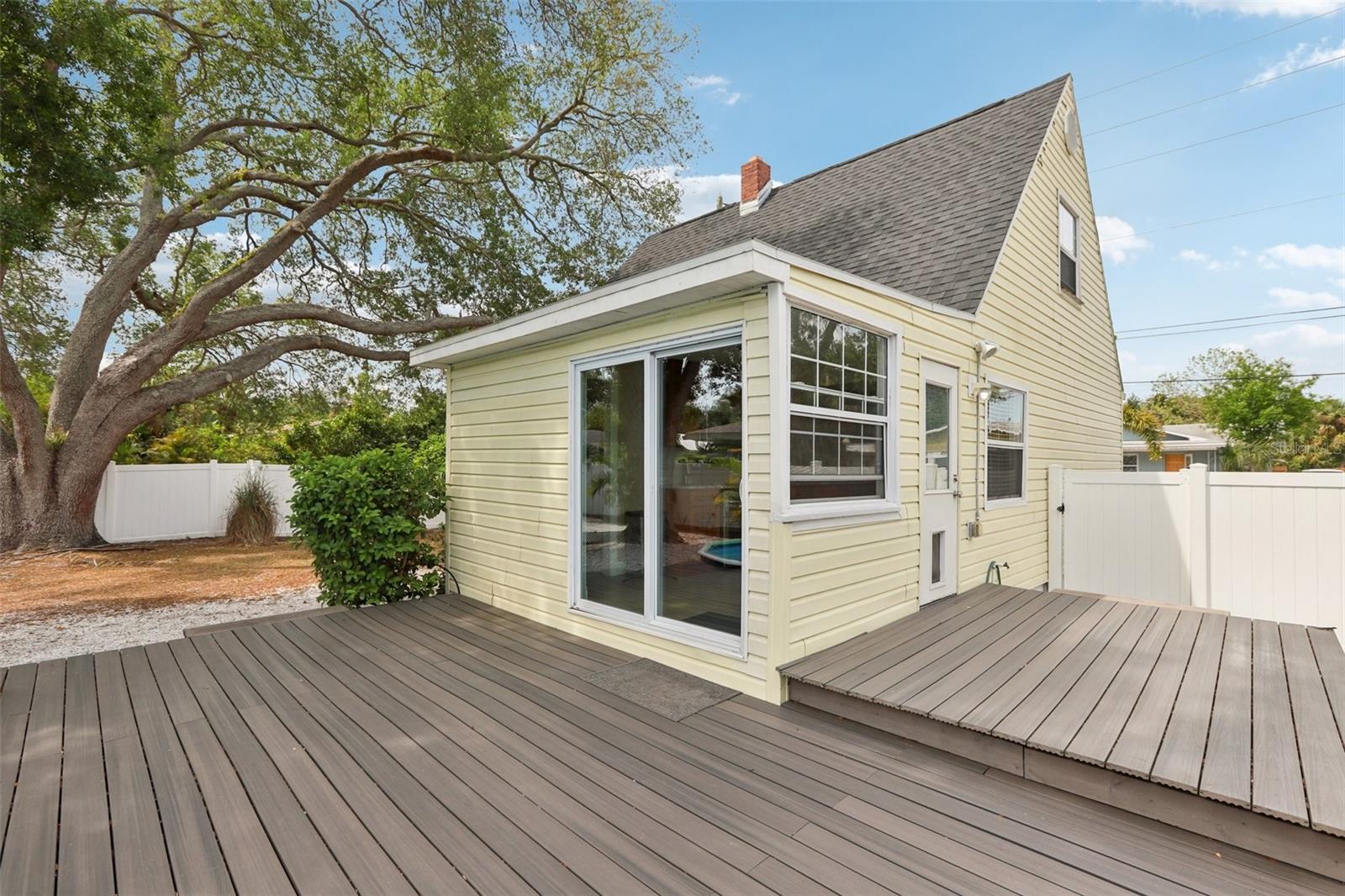 Image 27 of 35 For 2222 51st Street S