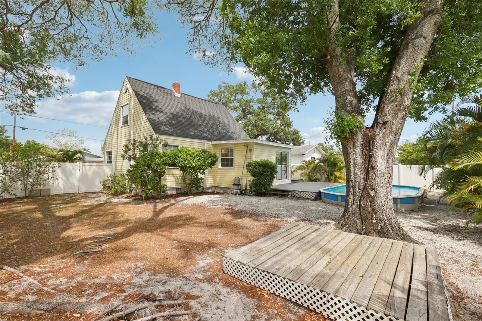 Image 30 of 35 For 2222 51st Street S