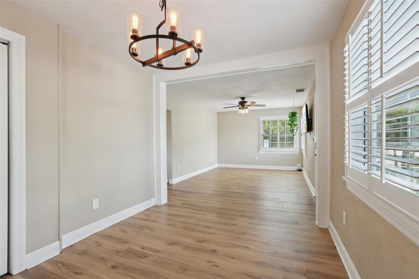 Image 9 of 35 For 2222 51st Street S