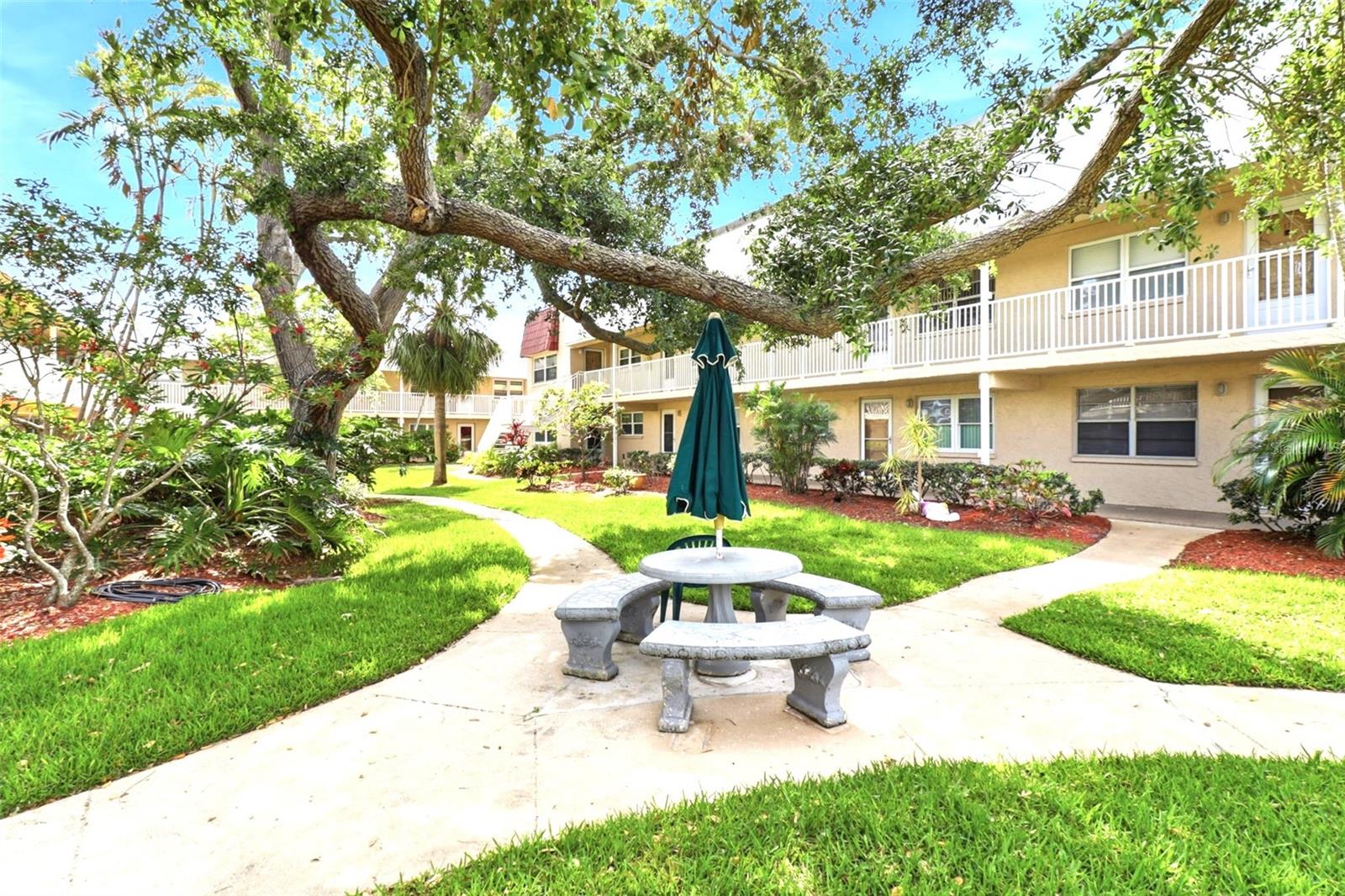 Details for 10034 64th Avenue N 3, ST PETERSBURG, FL 33708