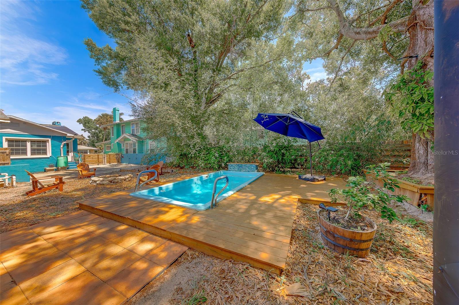 Image 34 of 87 For 636 37th Avenue S