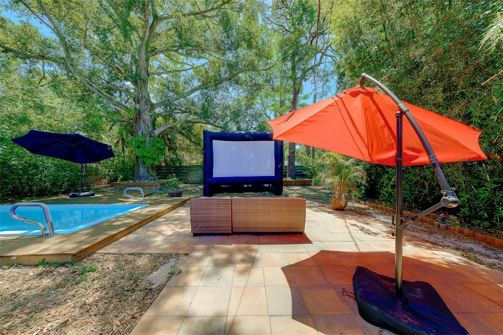 Image 35 of 87 For 636 37th Avenue S