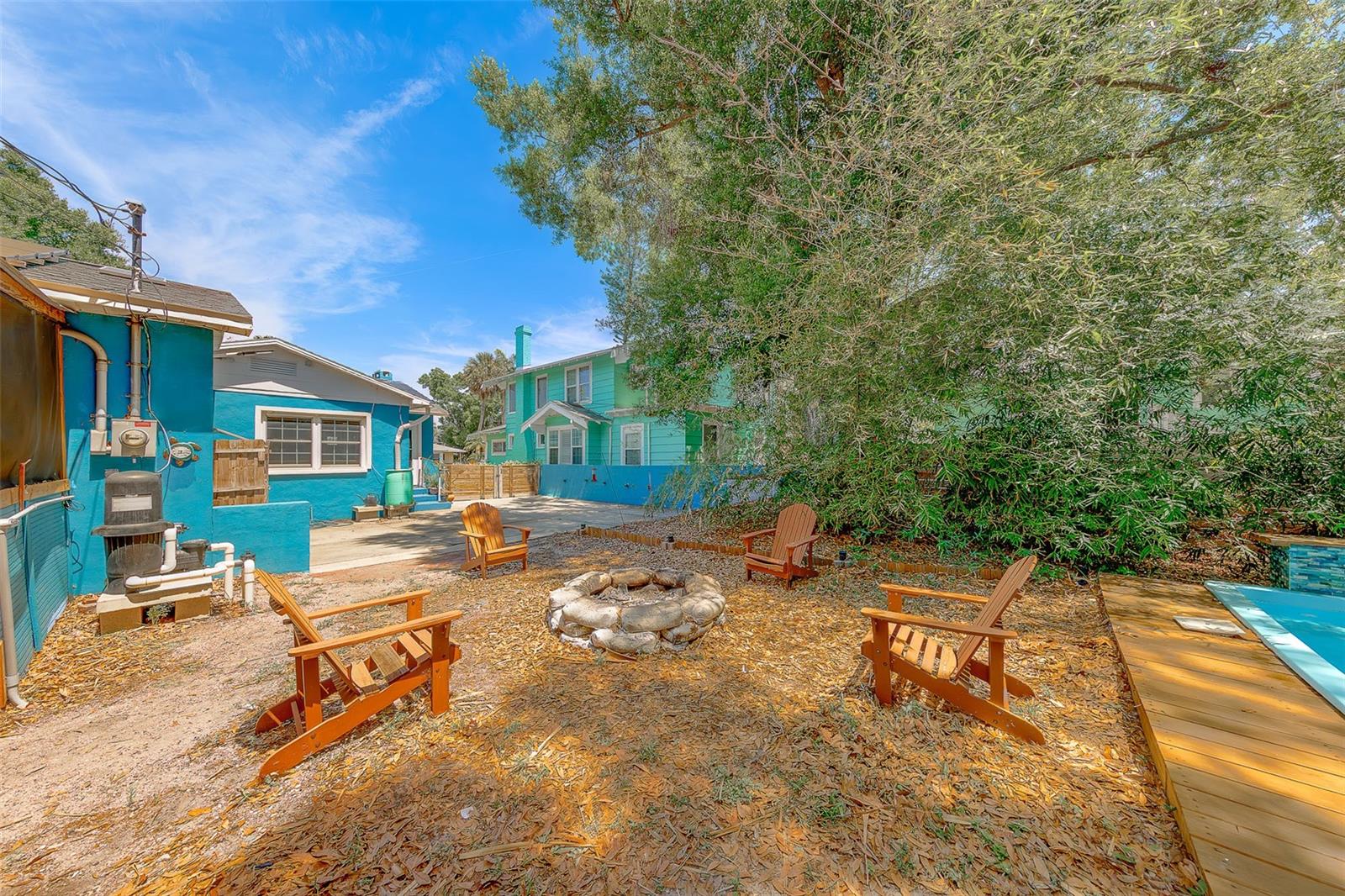 Image 39 of 87 For 636 37th Avenue S