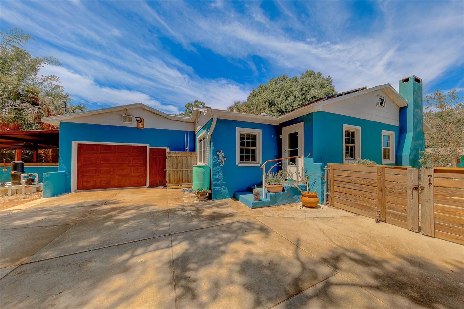 Image 44 of 87 For 636 37th Avenue S