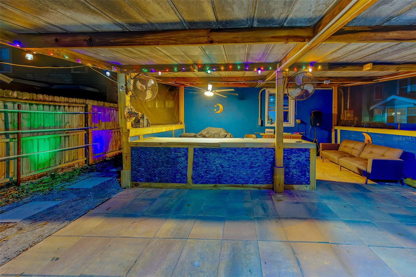 Image 54 of 87 For 636 37th Avenue S