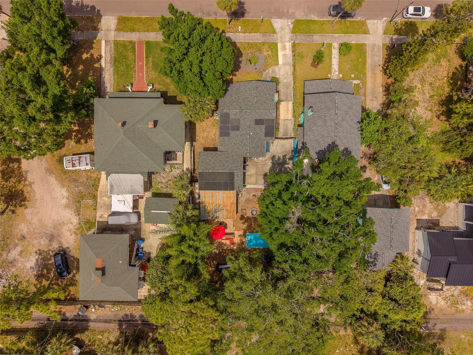 Image 69 of 87 For 636 37th Avenue S