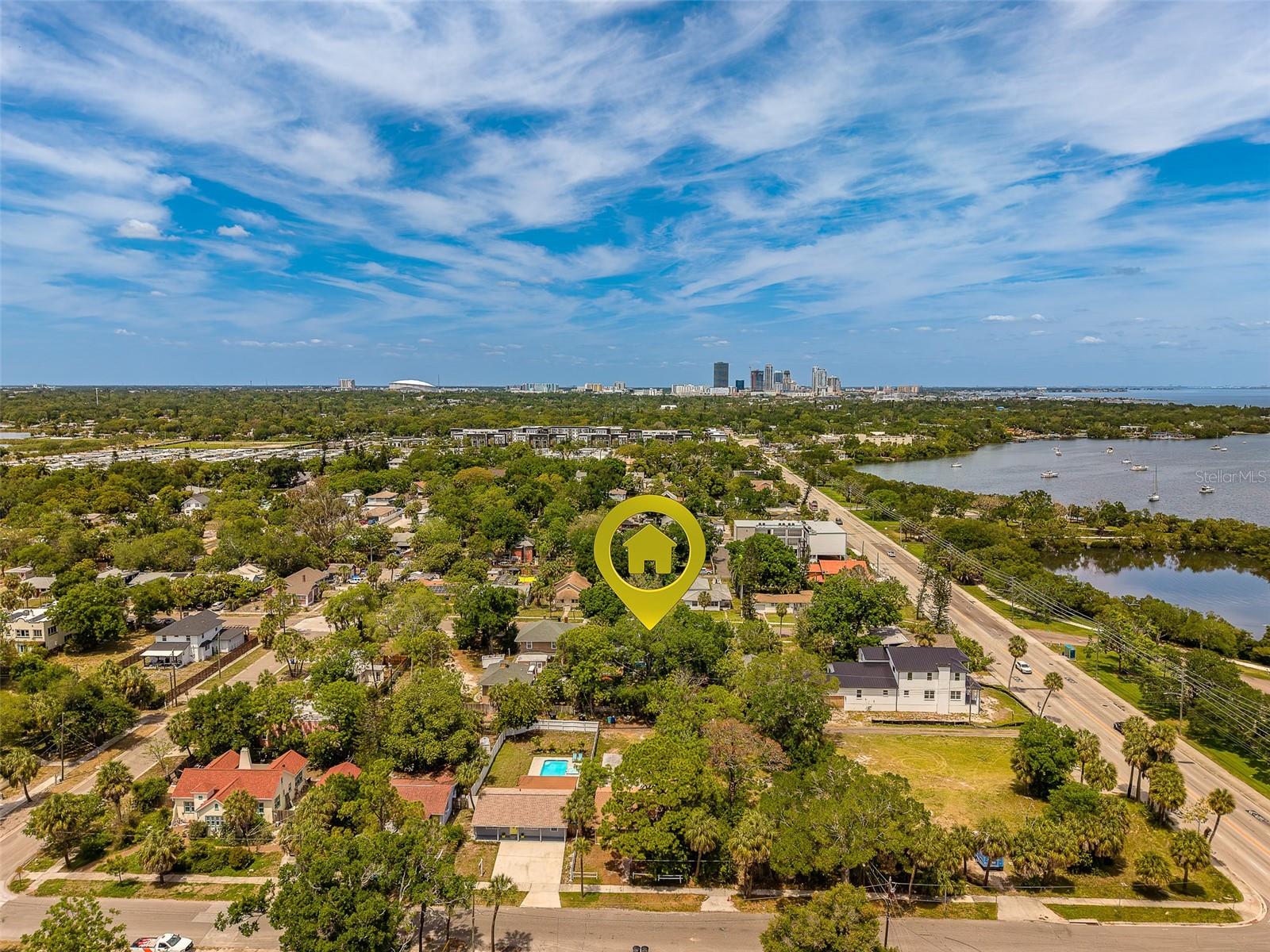 Image 71 of 87 For 636 37th Avenue S