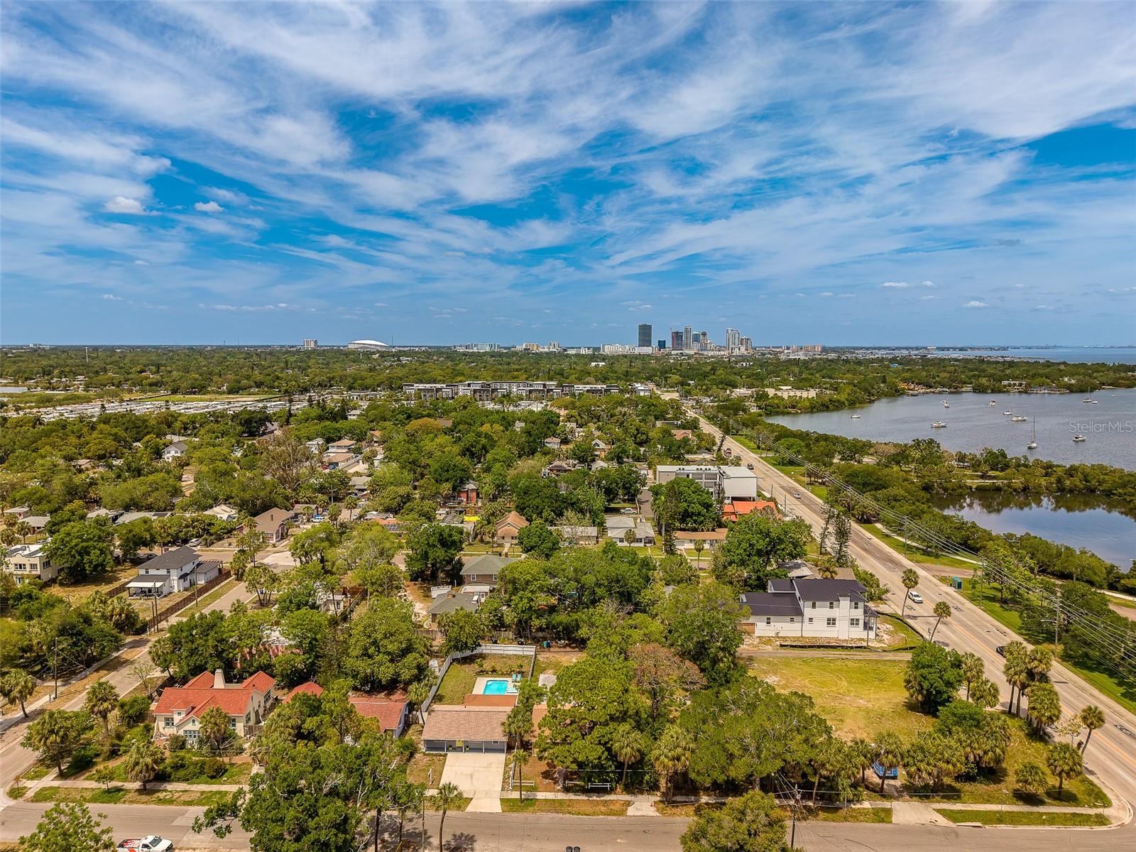 Image 73 of 87 For 636 37th Avenue S