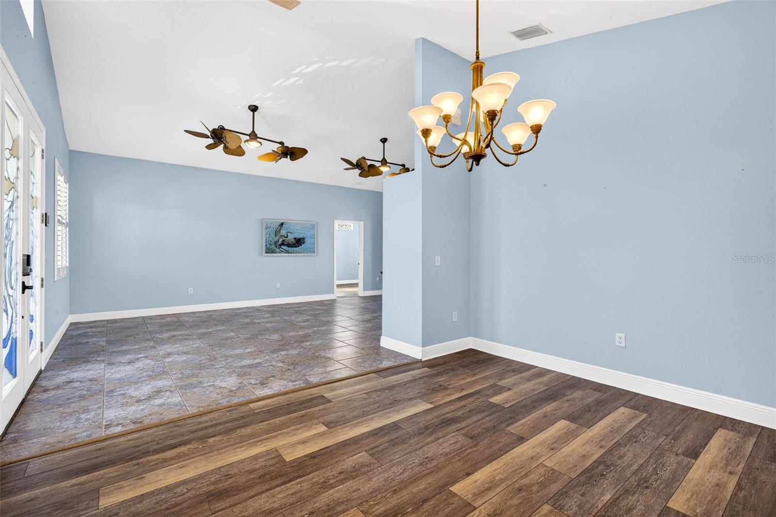 Image 17 of 92 For 821 Blue Heron Boulevard