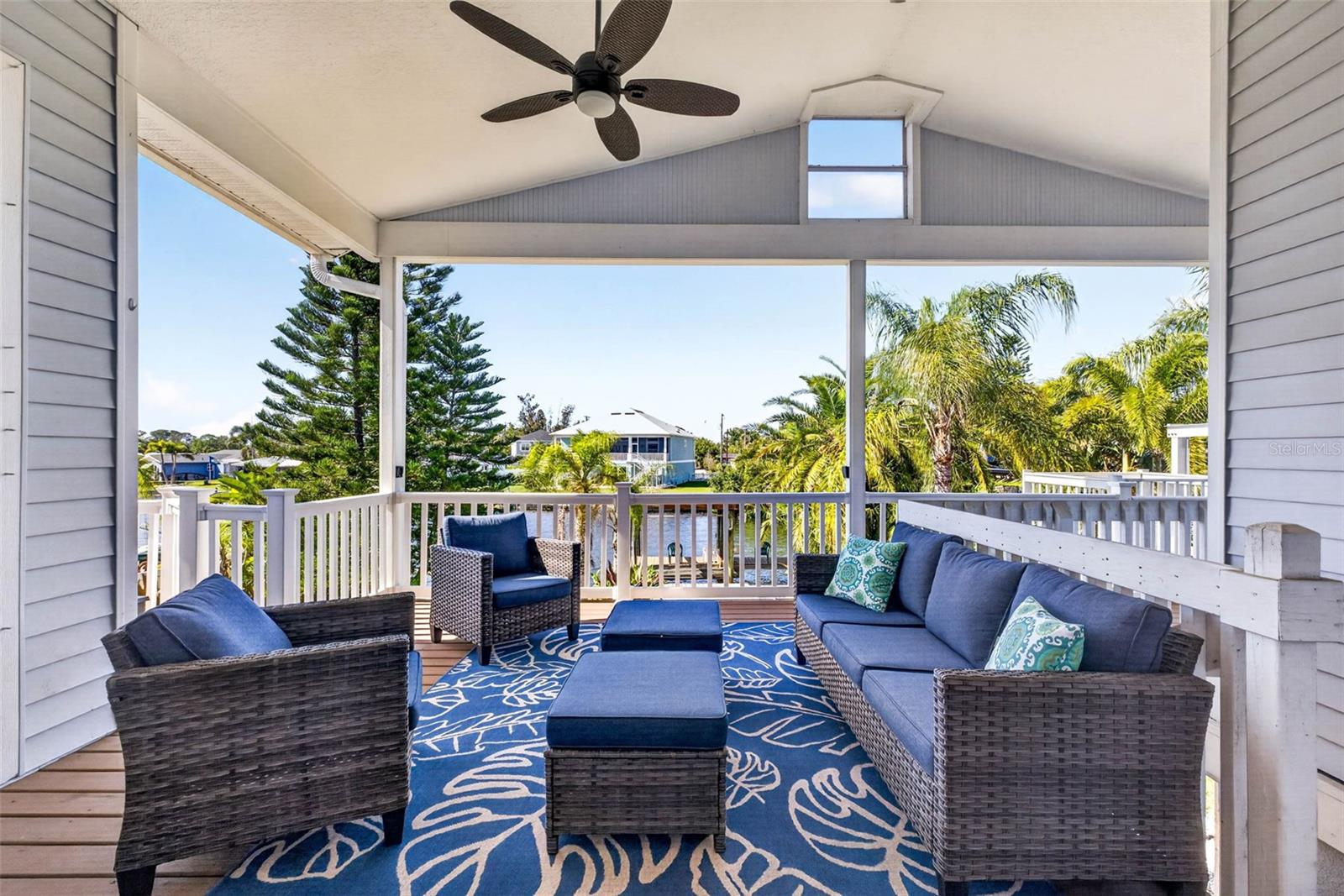 Image 48 of 92 For 821 Blue Heron Boulevard