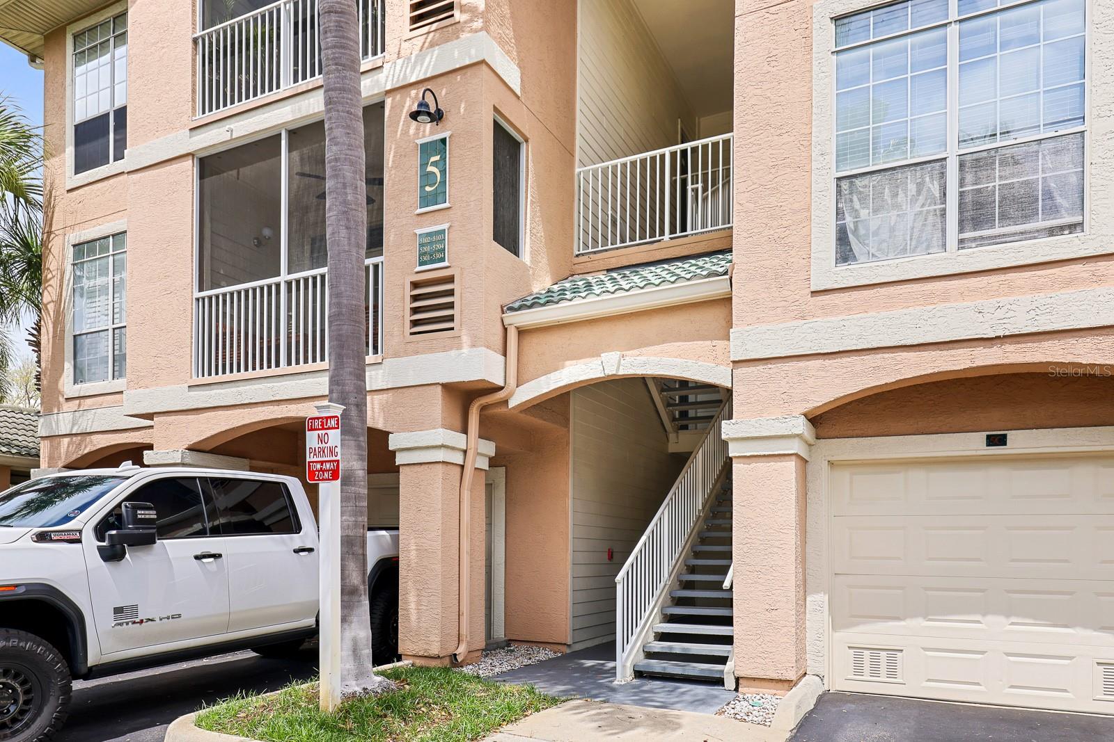 Details for 5302 Bay Club Circle, TAMPA, FL 33607