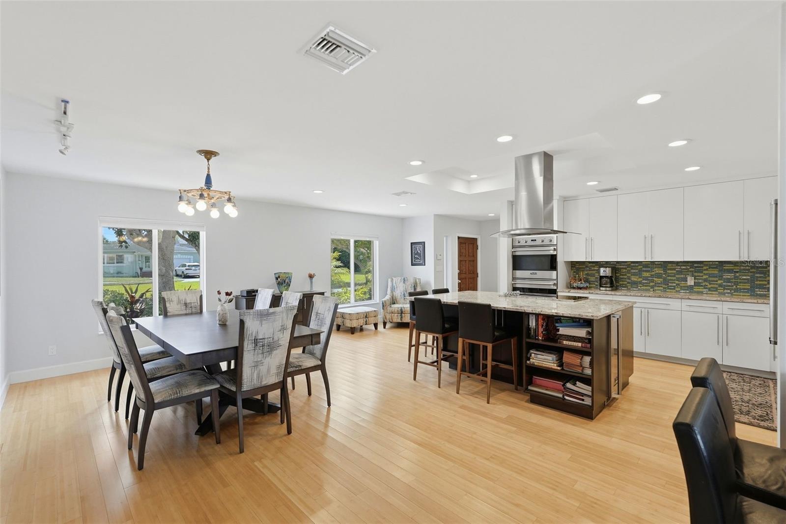 Image 10 of 45 For 125 23rd Avenue Ne