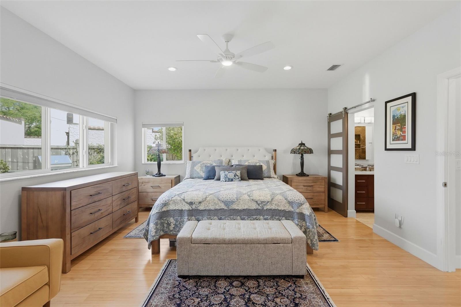 Image 18 of 45 For 125 23rd Avenue Ne