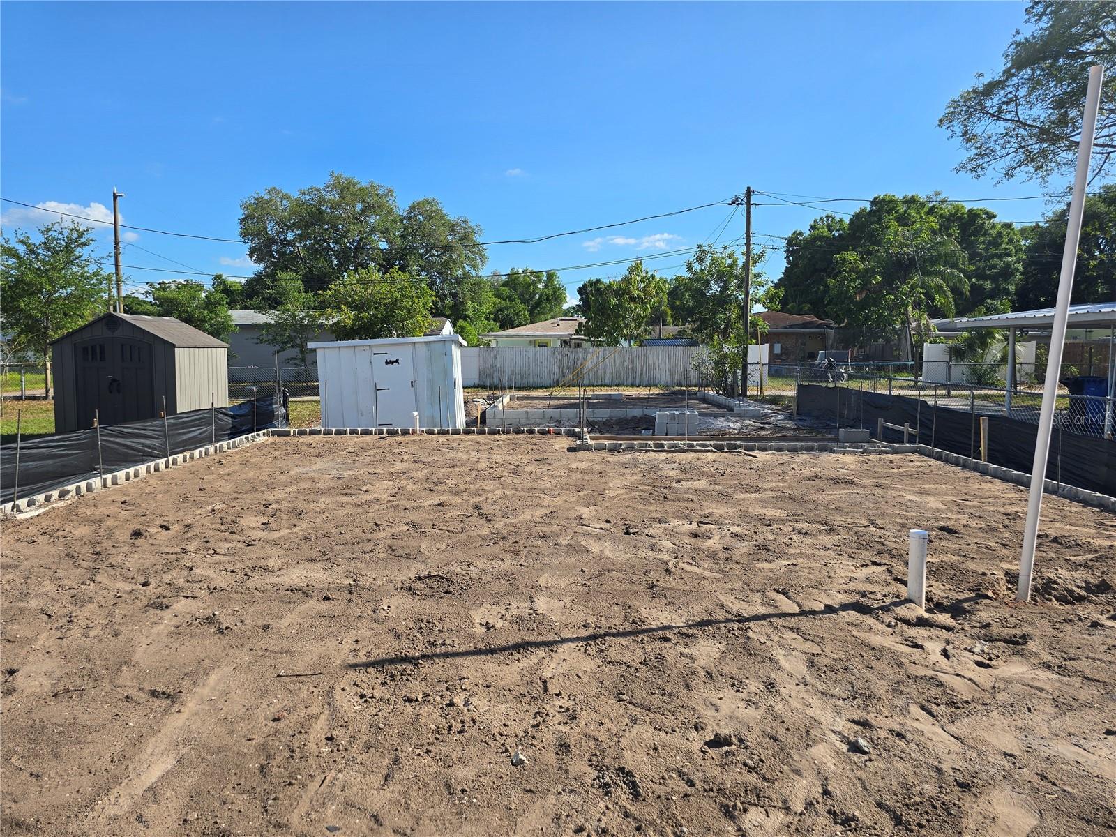 Image 18 of 31 For 2526 40th Avenue N