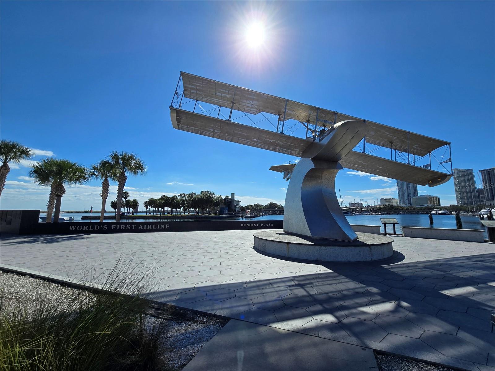 Image 27 of 31 For 2526 40th Avenue N