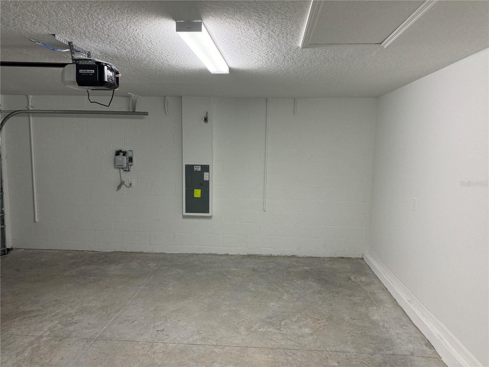 Image 7 of 34 For 22238 Blazing Star Run