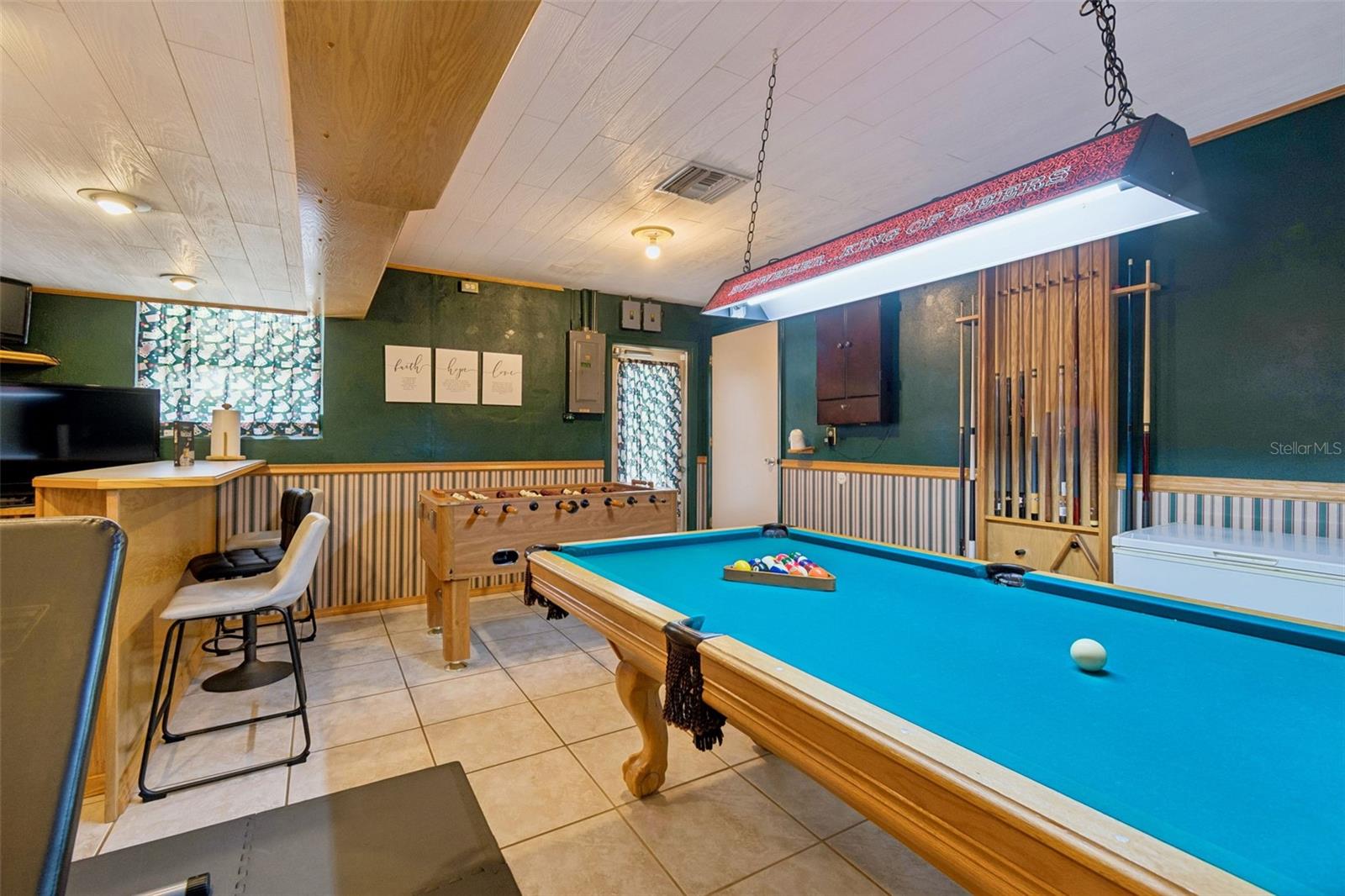 Image 13 of 38 For 1441 Ambassador Drive