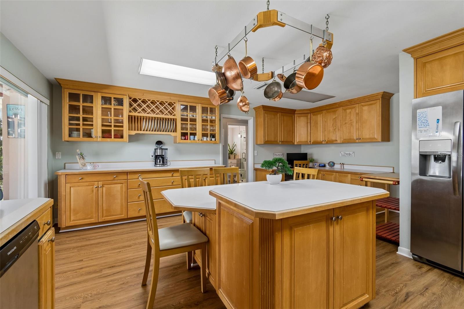 Image 7 of 38 For 1441 Ambassador Drive