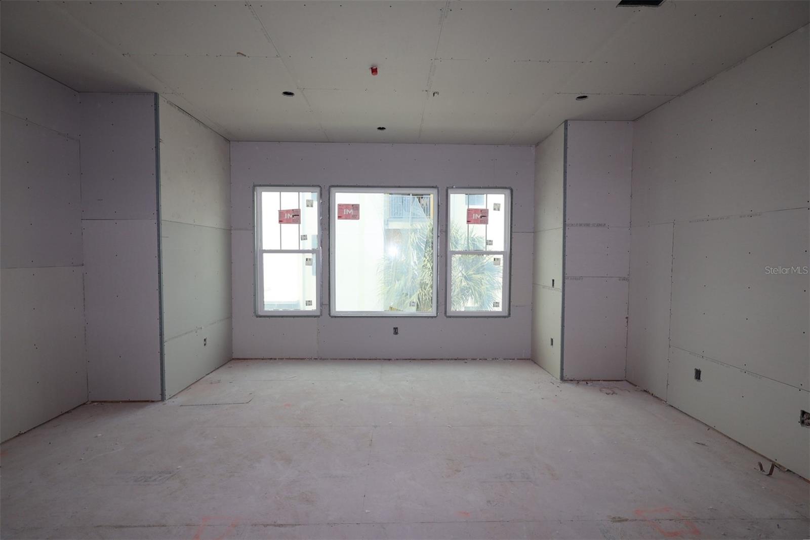 Image 9 of 20 For 470 31st Way N