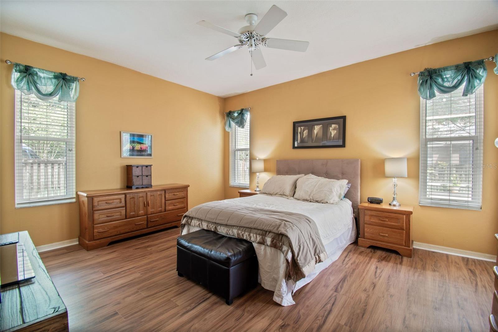 Listing photo id 24 for 2901 Red Coat Circle