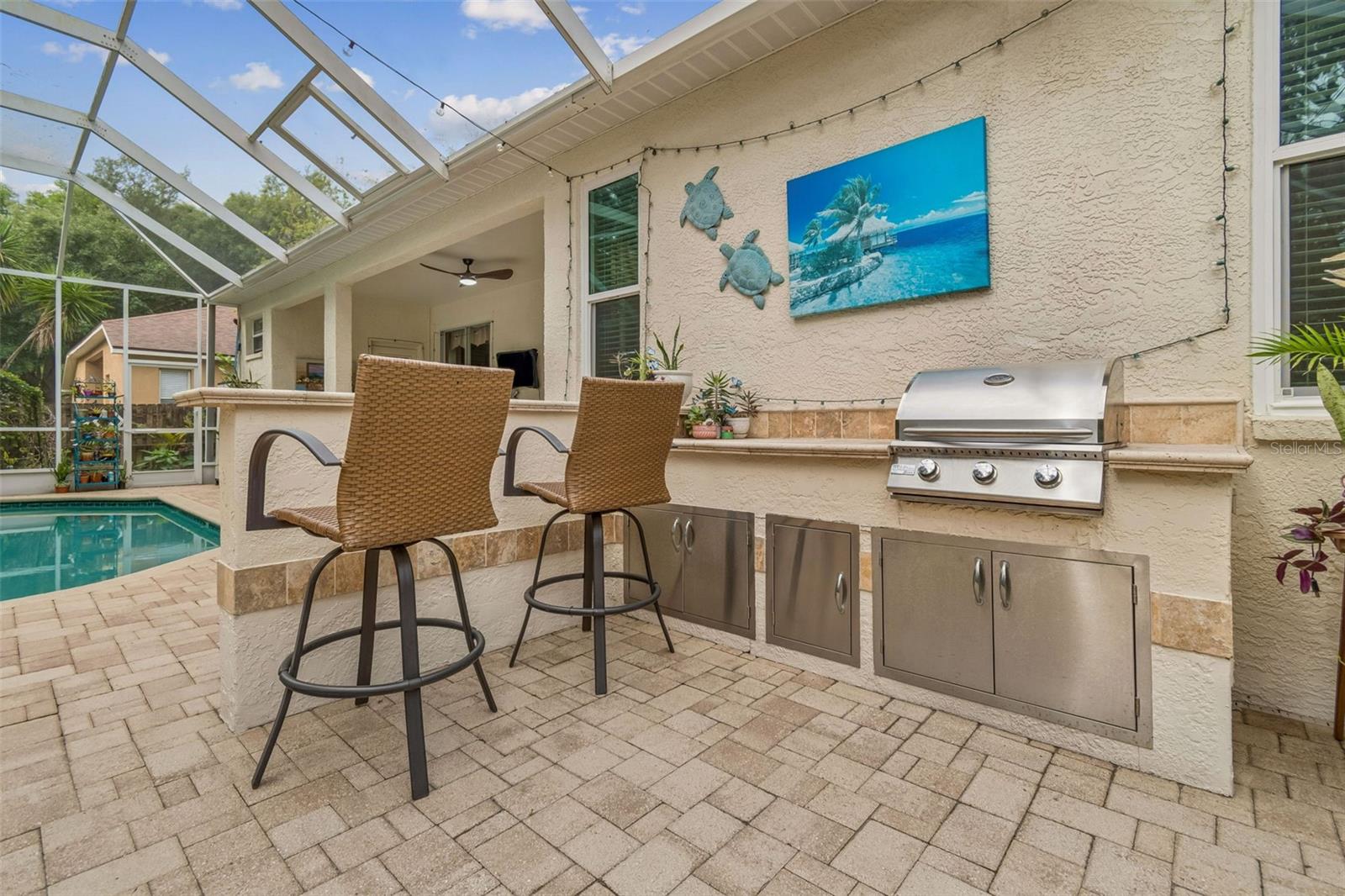 Listing photo id 2 for 2901 Red Coat Circle