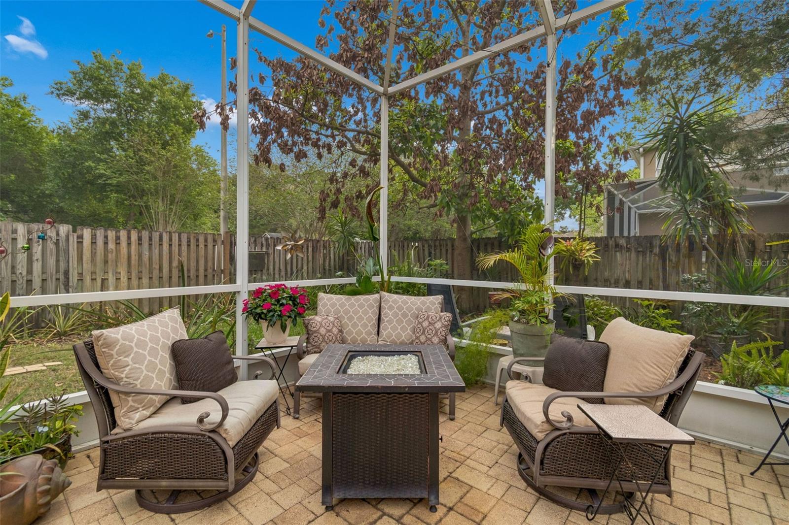 Listing photo id 39 for 2901 Red Coat Circle