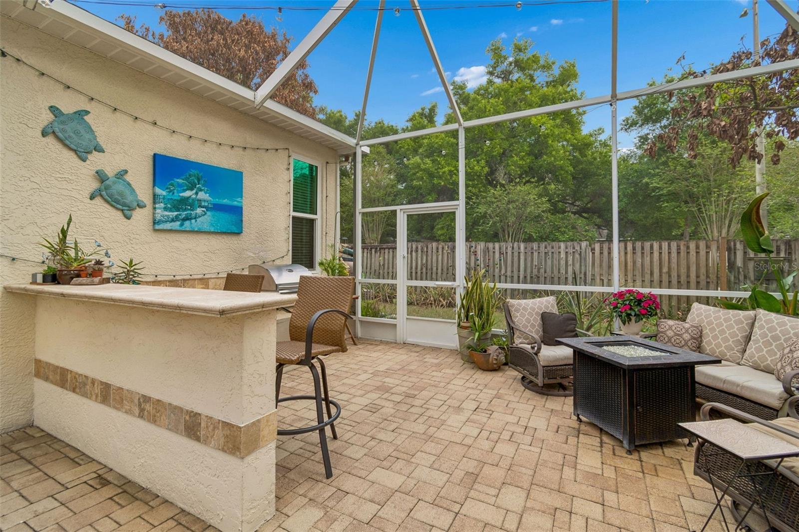 Listing photo id 3 for 2901 Red Coat Circle