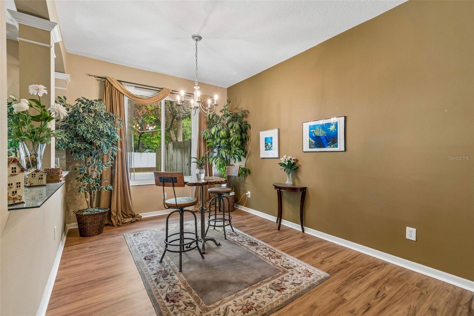 Listing photo id 6 for 2901 Red Coat Circle