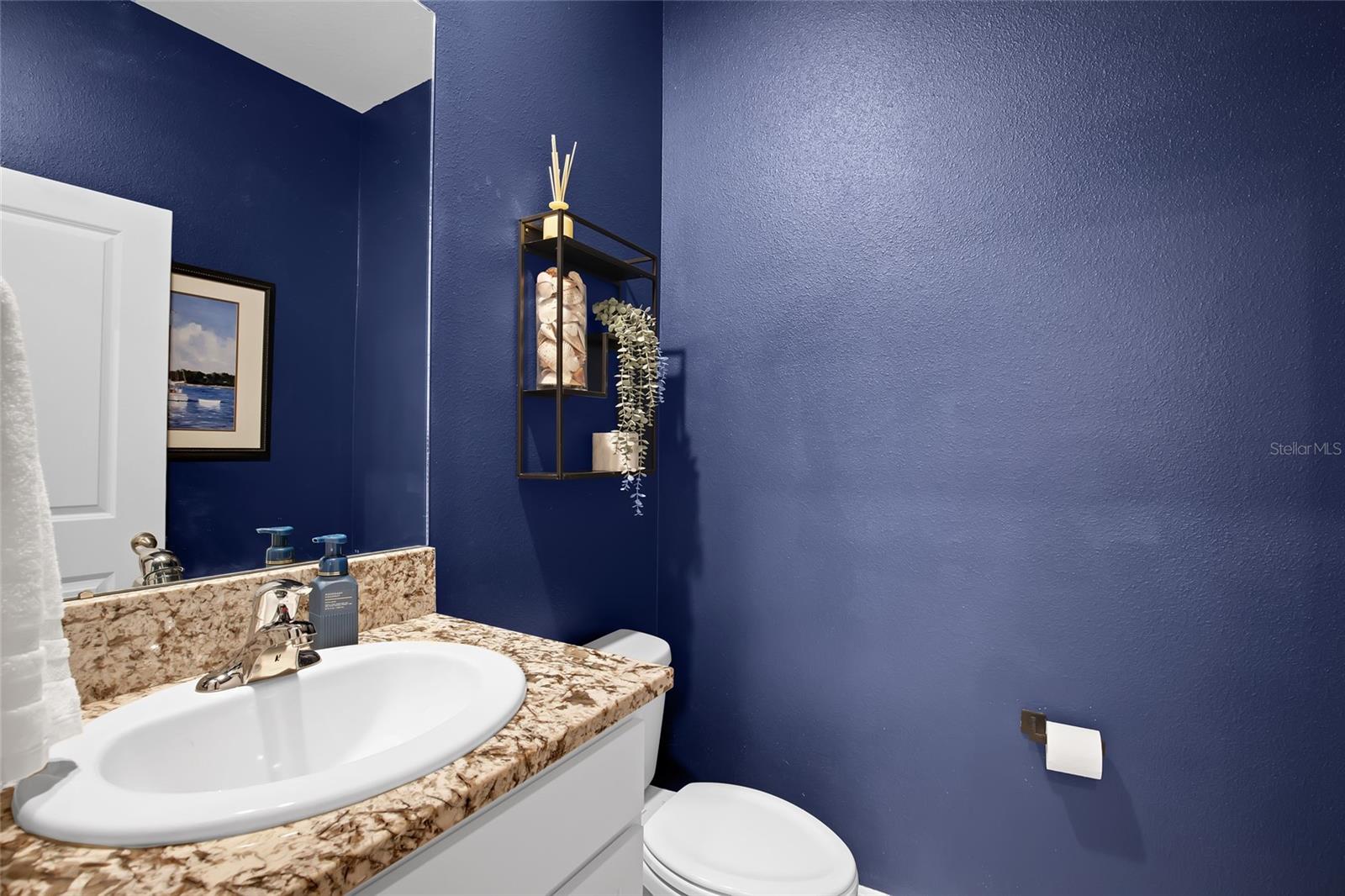 Listing photo id 19 for 32265 Conchshell Sail Street