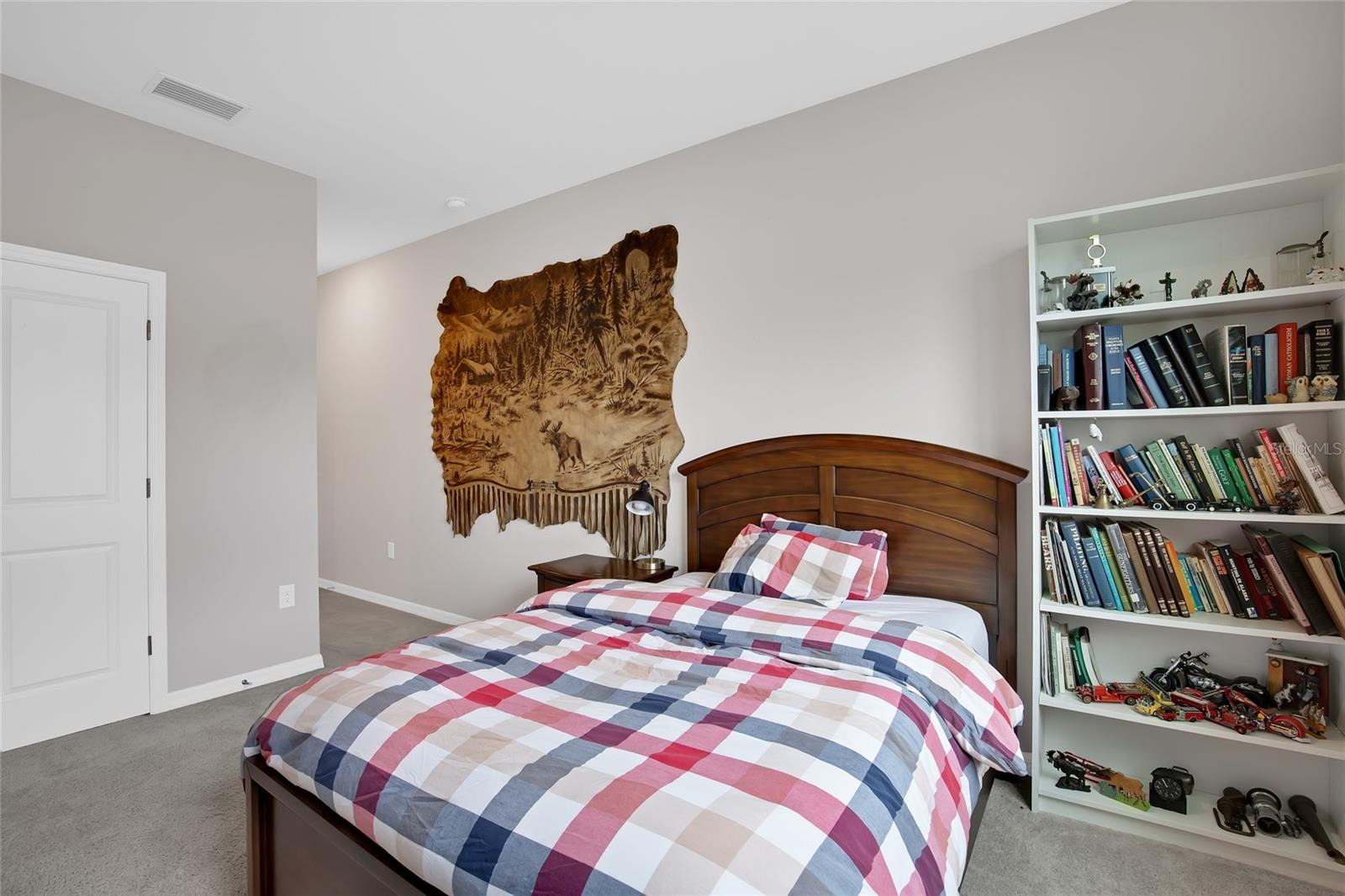 Listing photo id 22 for 32265 Conchshell Sail Street